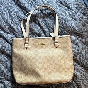 Coach handbag w/ matching wallet